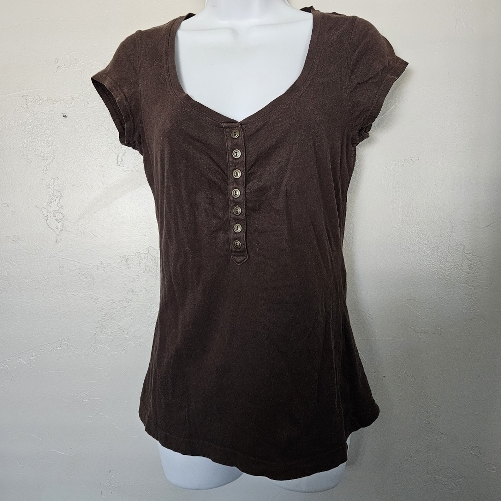 Maurices Women's Medium Brown Short Sleeve Shirt Top Button Henley